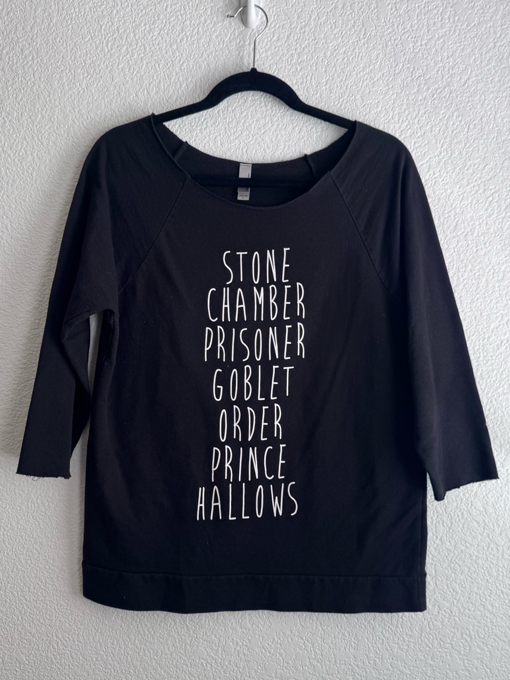 Potter titles Black Women's Graphic Raglan Sleeve Top - Unbranded | L